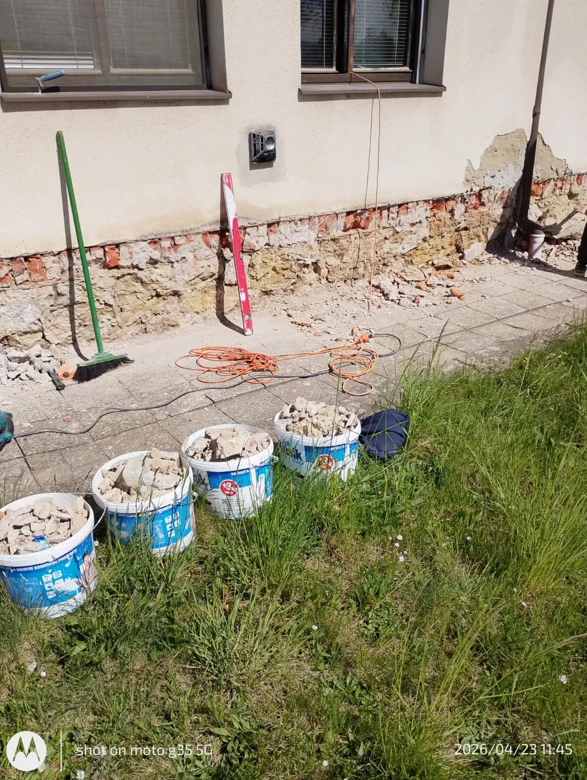Sanace soklu domu - oprava vlhkého zdiva